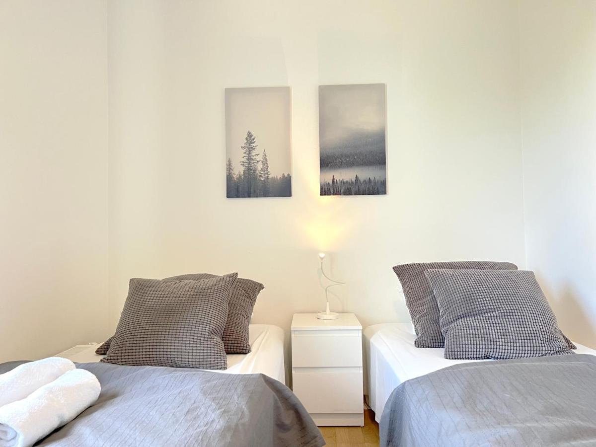 3 Bedroom At Margretheholmsvej With Balcony Near The Opera House And The Center * København