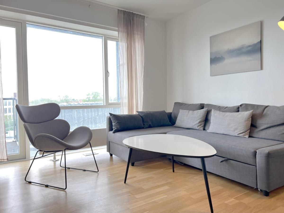Leilighet 3 Bedroom At Margretheholmsvej With Balcony Near The Opera House And The Center *